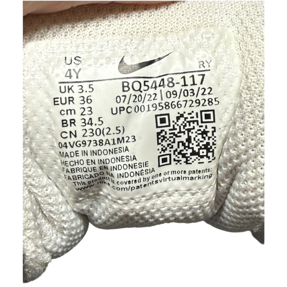 NIKE Court Borough Low 2 Boys 4Y White Grey Blue Leather Sneakers - Picture 13 of 13